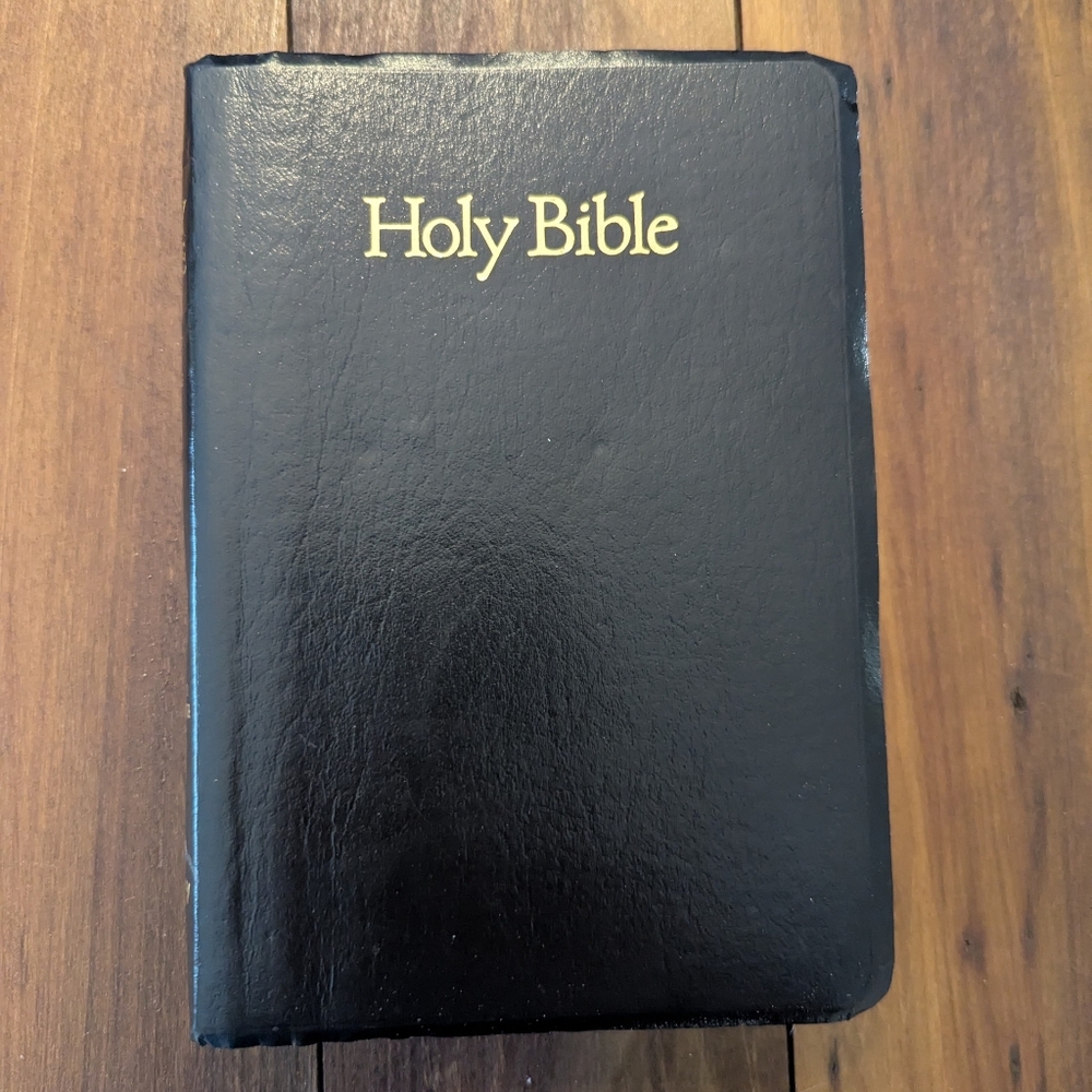 Holy Bible King James Version Words Of Christ In Red Regency‎ 162M (1984) Black